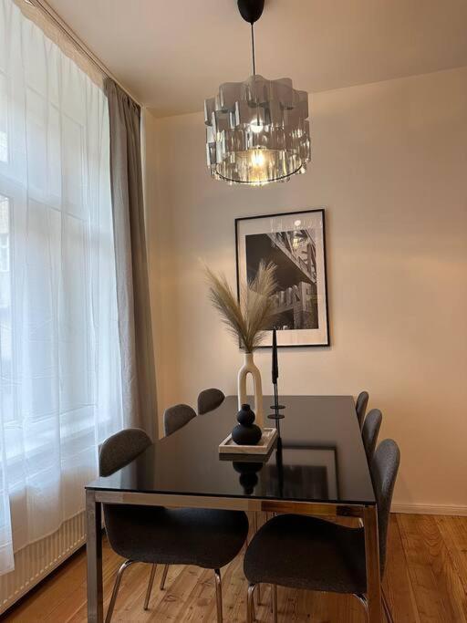 Modernes 2 Zimmer Apartment Berlim Exterior foto